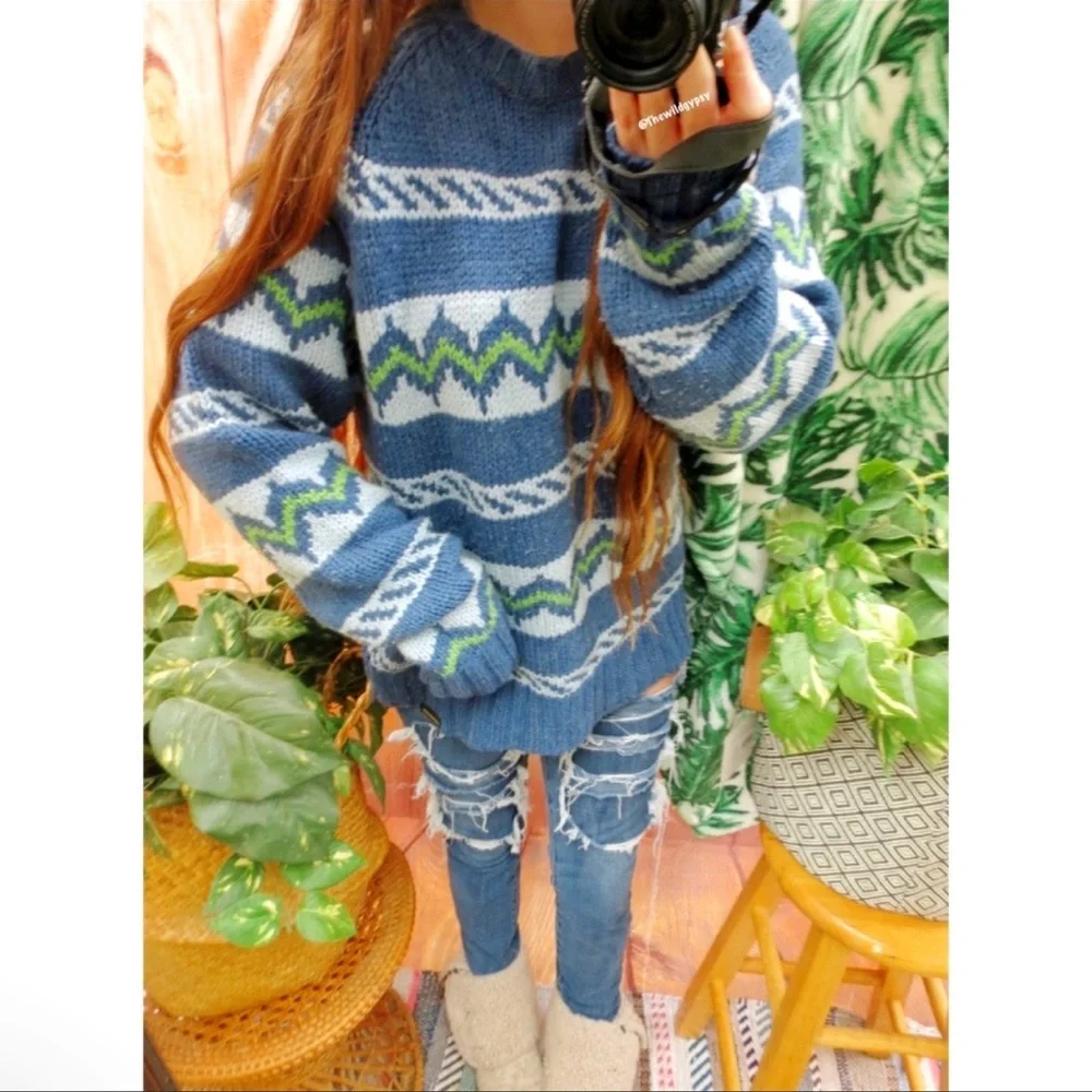 Vintage Abercrombie funky retro oversized sweater 🦋 - Picture 1 of 8